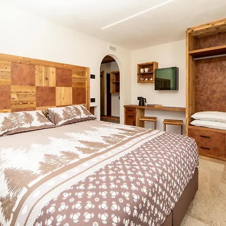 Iron Wood Apartamento Livigno